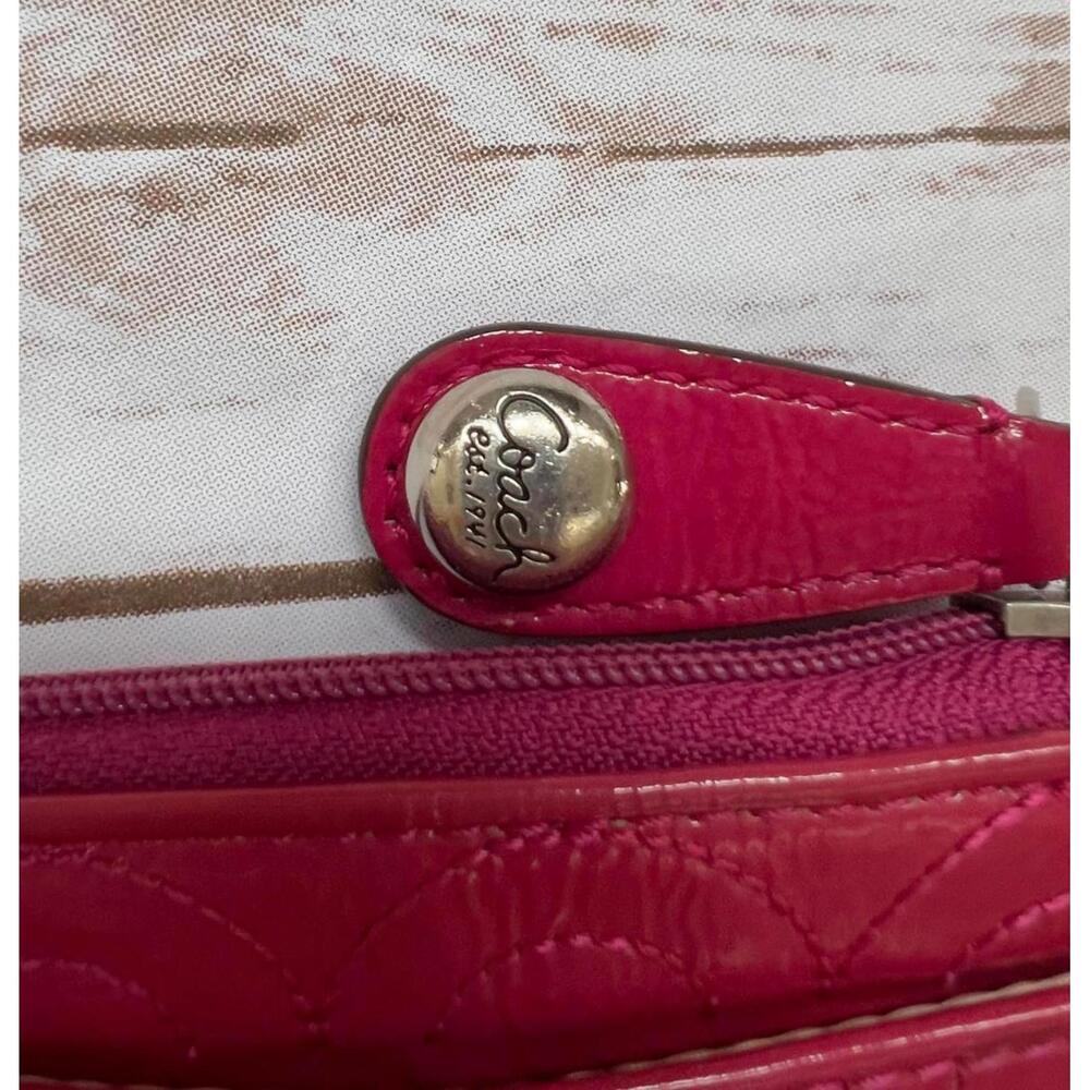 Coach Pink Leather Logo Wallet - Picture 2 of 7